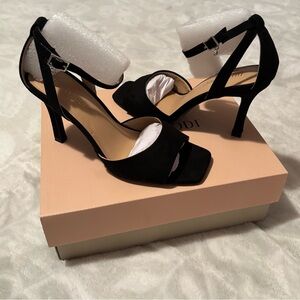 Thalia Sodi Black Strappy Heels